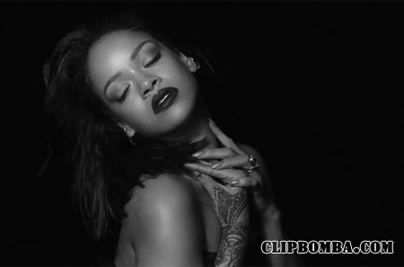 Rihanna - Kiss It Better (2016)