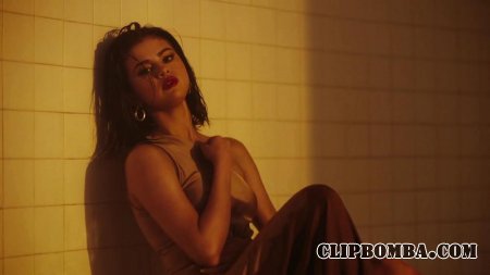 Selena Gomez, Marshmello - Wolves (2017)
